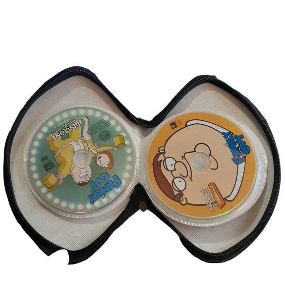 Family Guy DVD Set Freakin Sweet Party Pack w/ Stewie Zip Case READ - Picture 4 of 13